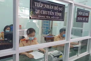 Từ ngày mai, người dân không phải đi xa để đăng ký biển số xe