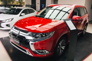 Không phải Mitsubishi Xpander, Outlander mới là mẫu xe bán chạy nhất tại Mỹ