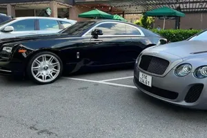 Siêu xe Rolls-Royce Wraith được Cường Đô la chọn để dạo phố Sài Gòn