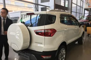 Có nên mua những mẫu ô tô đã tạm ngưng bán tại Việt Nam?