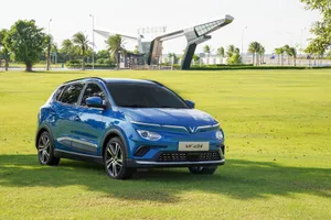 VinFast triệu hồi hơn 700 xe VF e34 