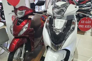 Honda Vision bất ngờ rớt giá mạnh