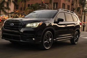 Subaru triệu hồi gần 300 ngàn ô tô có nguy cơ cháy, có xe sản xuất năm 2022