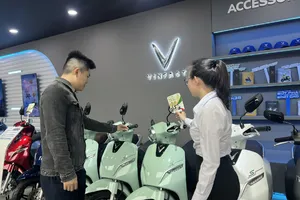 Nhà đầu tư đua nhau trở thành đại lý ủy quyền xe máy điện VinFast
