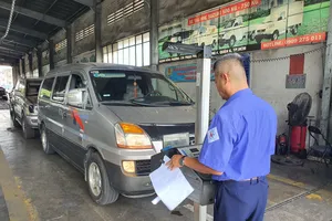 Sắp hết hạn kiểm định bao nhiêu ngày mới được in giấy chứng nhận gia hạn đăng kiểm?