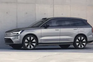 Hãng xe Thuỵ Điển cắt giảm hàng loạt nhân sự