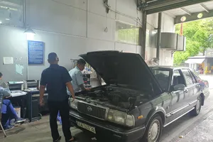Từ ngày mai, chủ xe ô tô đi đăng kiểm cần biết quy định mới này