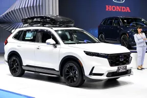 Bảng giá xe ô tô Honda tháng 4: CR-V ưu đãi đến 100 triệu đồng