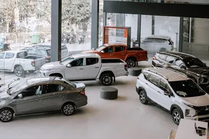 Thêm một hãng ô tô tung ưu đãi hấp dẫn cho hàng loạt xe