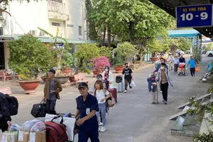 Ga Sài Gòn bắt đầu đưa người dân về quê nghỉ Tết