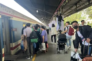 Đề xuất bồi thường cho hành khách đi tàu bị chậm, huỷ chuyến