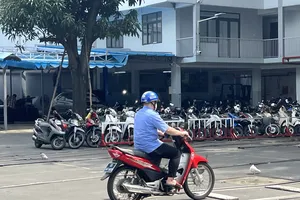 Đề xuất độ tuổi từ 14-16 có thể thi và được cấp bằng điều khiển xe máy dưới 50cc