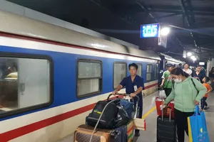 Đường sắt chính thức mở bán vé tàu dịp lễ 30-4 và 1-5