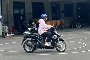 Xe tay ga, xe máy điện sẽ được dùng để thi lấy bằng lái xe máy?