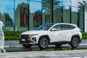 Các mẫu xe Honda CR-V, Hyundai Tucson có chức năng hỗ trợ người lái cần định nghĩa lại?