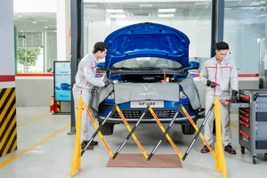 Chỉ hơn 2 năm từ khi chuyển sang xe thuần điện, VinFast đã là số 1 thị trường ô tô Việt Nam?