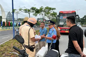 Tài xế ô tô vi phạm những lỗi nào thì bị tước giấy phép lái xe?