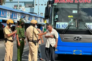 Infographic: Chi tiết các mức phạt đối với người lái xe ô tô từ 2025