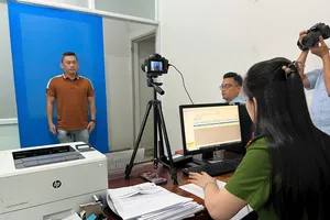 Infographic: Chi tiết các điểm đổi giấy phép lái xe trên địa bàn TP.HCM