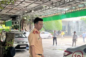 Đã đăng ký hạng B2 có được chuyển sang sát hạch hạng C1 theo luật mới hay không?