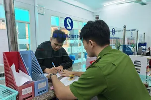 Đăng ký xe tại phường, nhận biển số sau 1 ngày