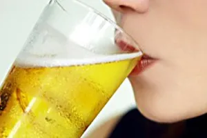 'Tửu lượng' bia của người Việt tăng cao: 42 lít/năm