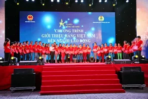 Đưa hàng Việt đến người lao động Cần Thơ