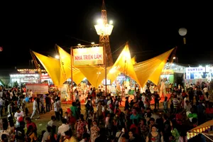 Người thành thị thắt chặt chi tiêu