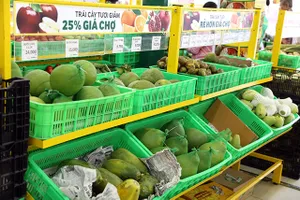 Thế Giới Di Động tự tin sẽ thắng khi bán cá, rau...