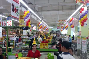 Bơ, ổi, chà là... Thái Lan ồ ạt tràn vào Việt Nam 