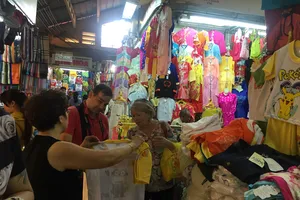 Ngoài Khaisilk, khách còn than phiền về sơn mài Việt