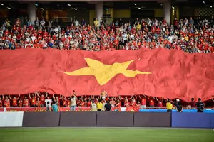 Hàng ngàn người chuẩn bị sang TQ cổ vũ U-23 Việt Nam