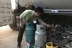 Phát hiện cơ sở sang chiết gas trái phép