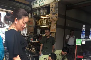 Chợ Bến Thành: Mua vào vài chục ngàn, bán ra 1,5 triệu