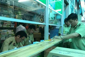 Phát hiện hàng ngàn thuốc chữa bệnh nhập lậu