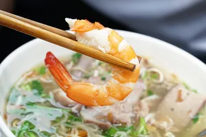 Ngày càng nhiều người Việt ăn ở quán thay vì ở nhà