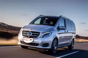 Nhập xe Mercedes Benz mà không khai báo