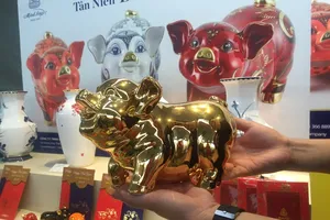 Phiên chợ Tết Xanh hội tụ nhiều hàng 'độc' ở quận 1 