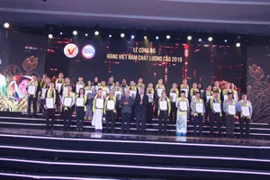 Hàng Việt muốn ra thế giới phải 'nhờ' công nghệ