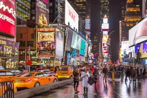 23% người Việt du lịch nước ngoài mua sắm hàng cao cấp