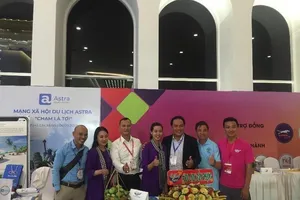 Một hợp đồng 16 tỉ đồng ký tại kết nối du lịch