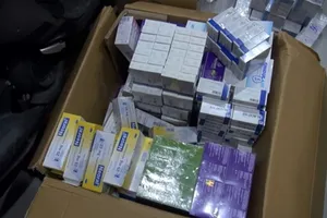 Phát hiện lượng lớn thuốc chữa ung thư... nhập lậu 