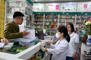 Đồng Nai ba cửa hàng không niêm yết giá, găm hàng khẩu trang