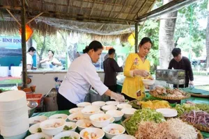 Tôm Đức, gỏi Thái, cua Hoàng Đế...xuất hiện ở ngày hội du lịch