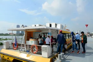 95% công ty lữ hành 'đóng băng', TP.HCM đề xuất 2 kịch bản cứu