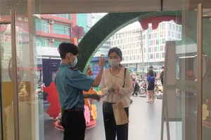 Nhiều hệ thống siêu thị TP.HCM kích hoạt chống dịch