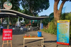 Phát hiện khách bị sốt khi đi du lịch, công ty xử lý sao?