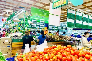 Siêu thị lên tiếng về việc dân đổ xô mua hàng vì tin đồn 