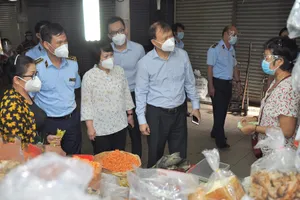 Thứ trưởng lý giải về giá trứng tăng, khan hiếm