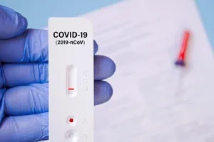 Cảnh báo dụng cụ xét nghiệm nhanh COVID-19 bán tràn lan 